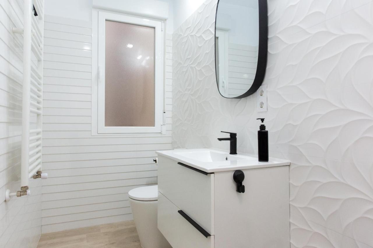 Apartamento Denver - Centro, Nuevo, Diseno, Wifi Valladolid Exterior photo